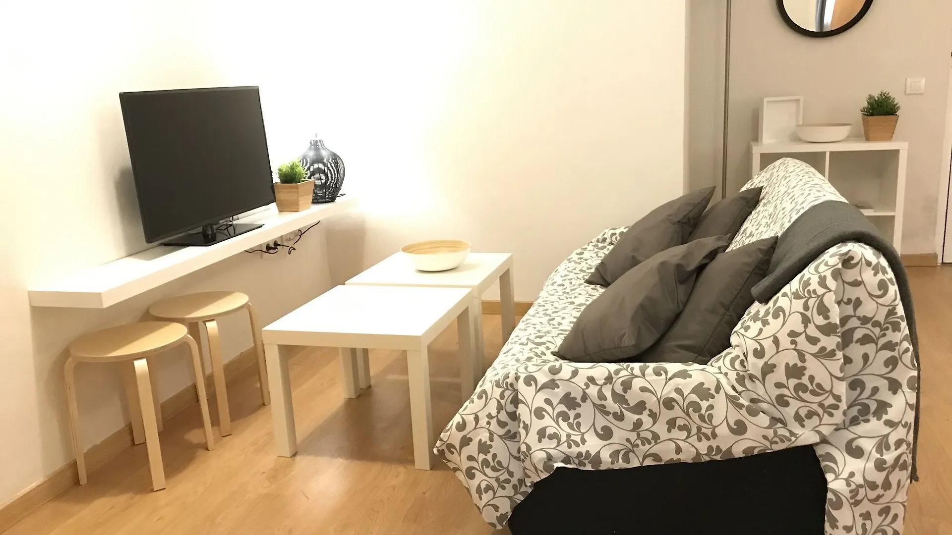 Enjoy Sevilla Apartment