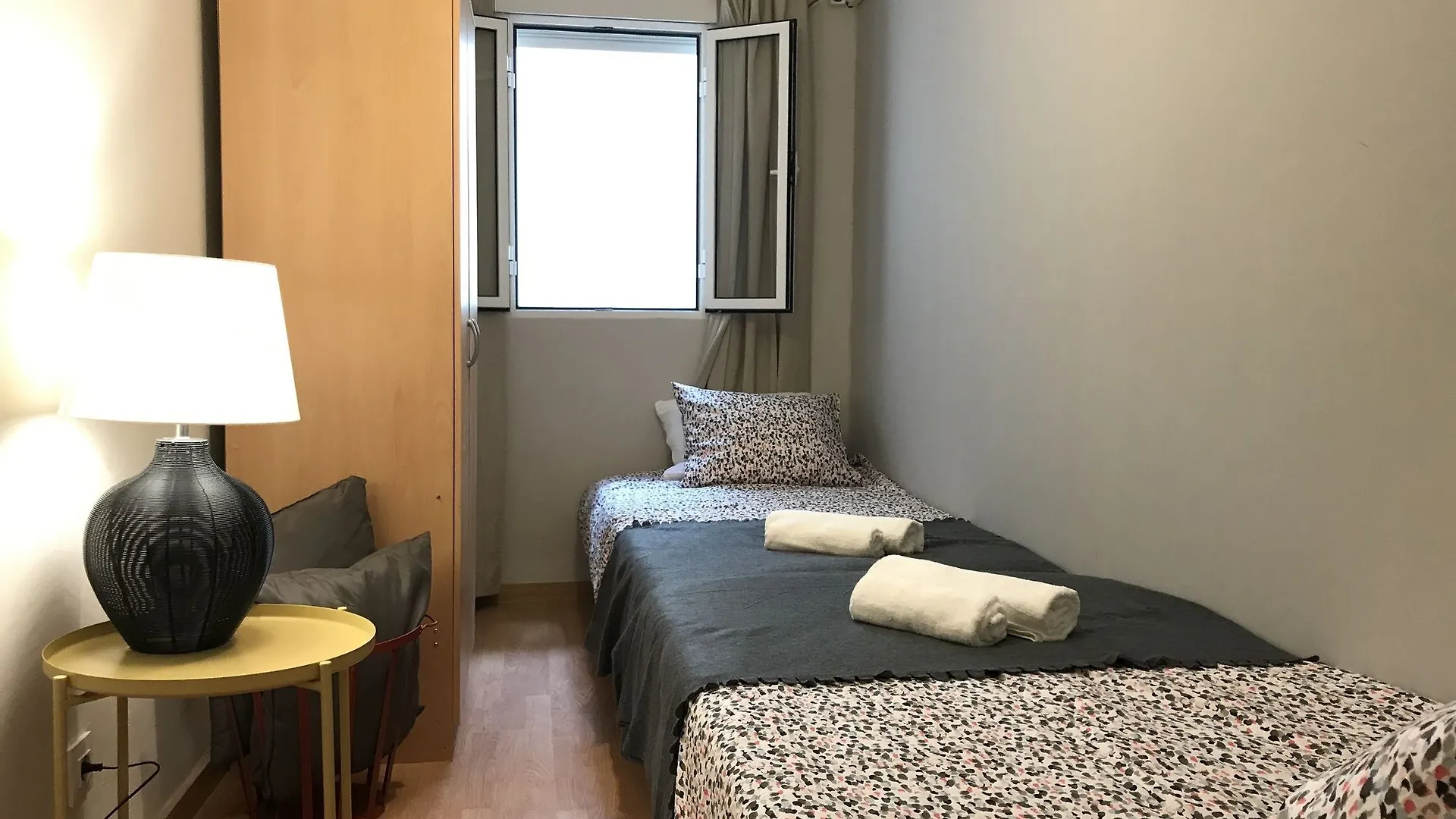 Enjoy Sevilla Apartment 0*, Seville Spain