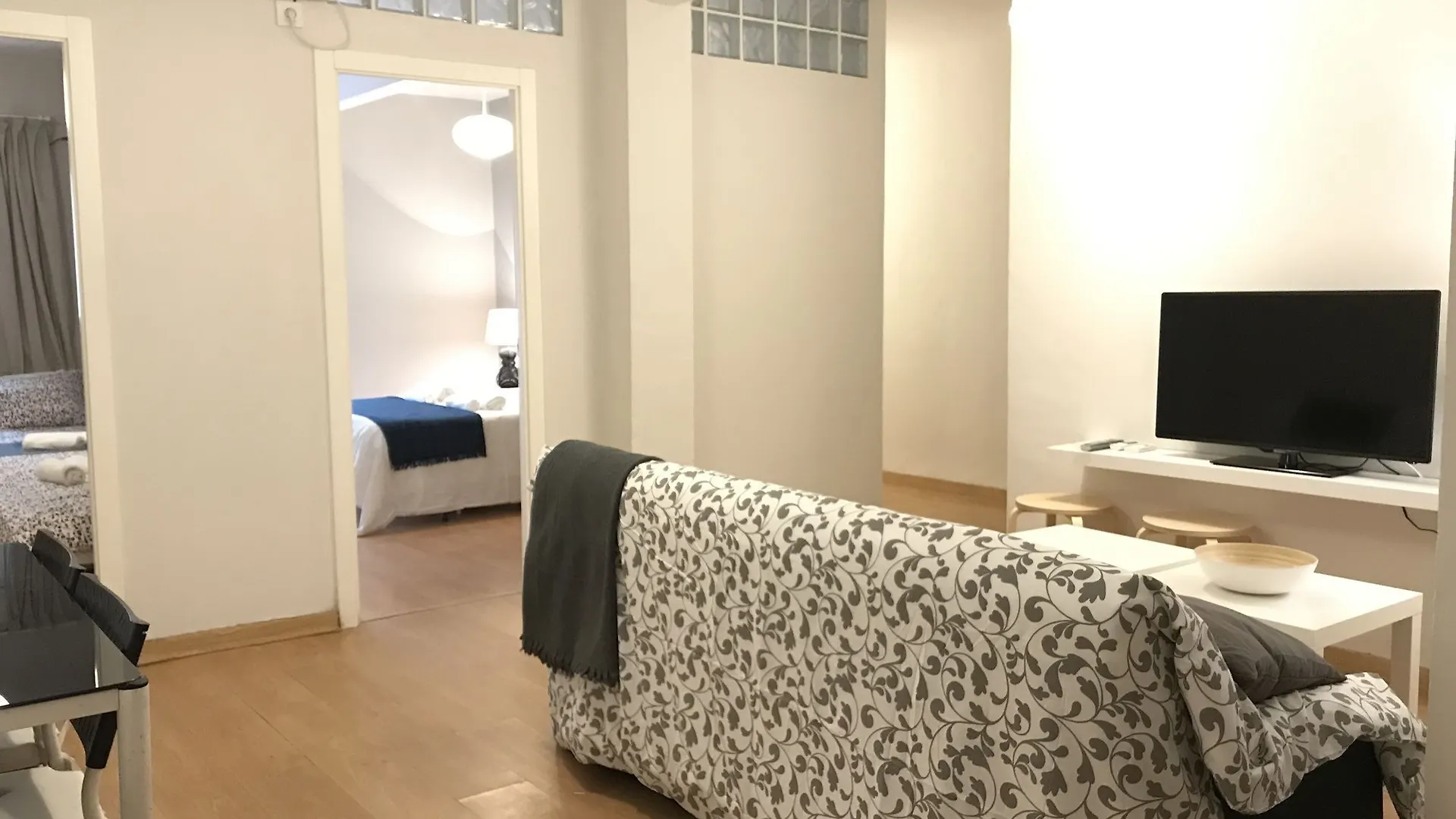 Enjoy Sevilla Apartment  Seville